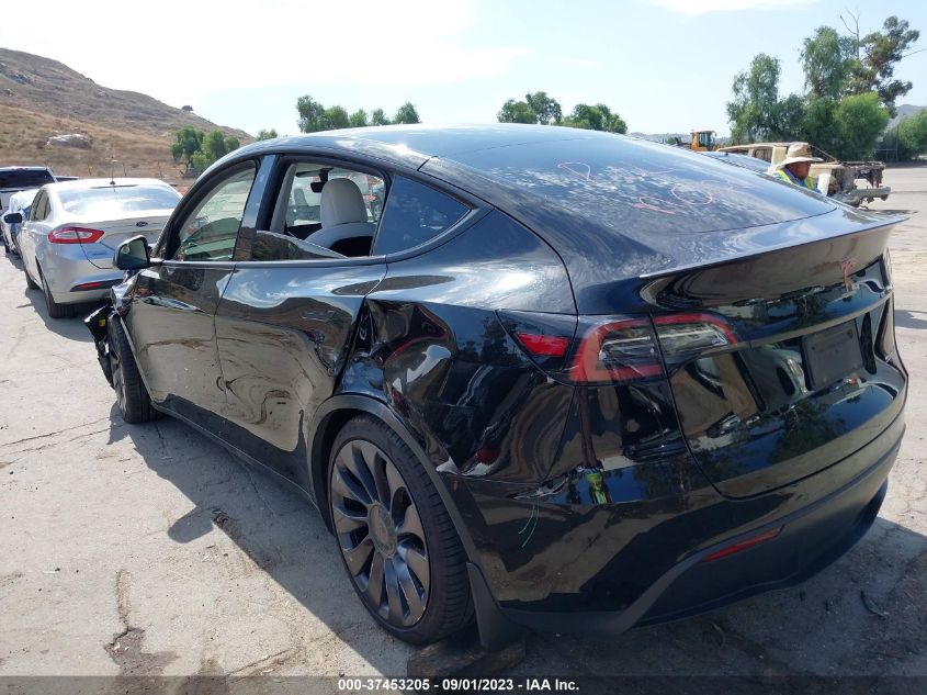 2021 TESLA MODEL Y - 5YJYGDEF4MF277583