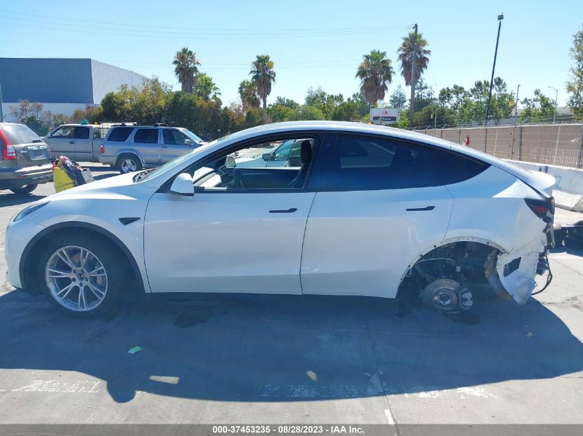 2022 TESLA MODEL Y LONG RANGE - 7SAYGAEEXNF558250