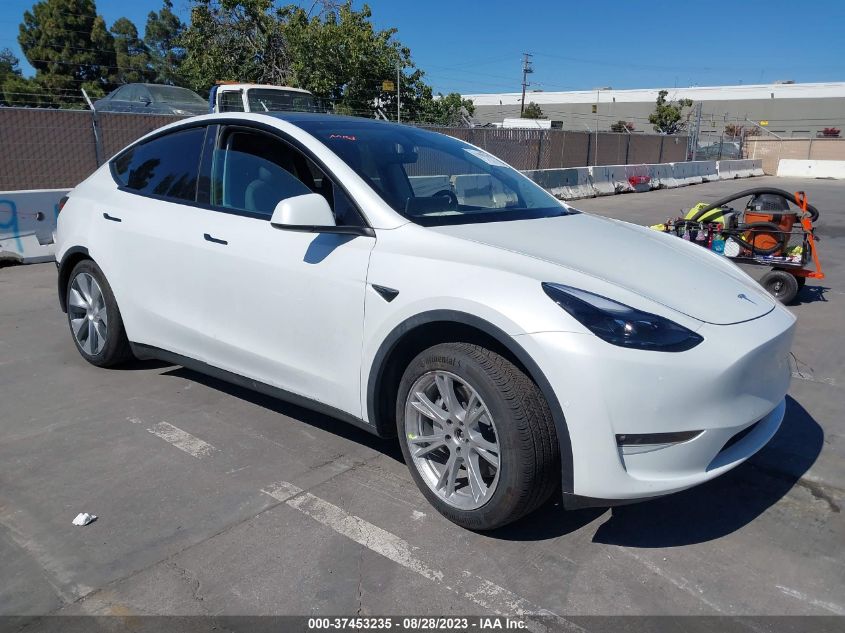 2022 TESLA MODEL Y LONG RANGE - 7SAYGAEEXNF558250