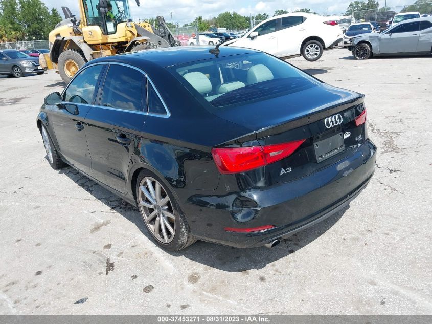 VIN WAUEFGFF1F1021318 2015 AUDI A3 no.3