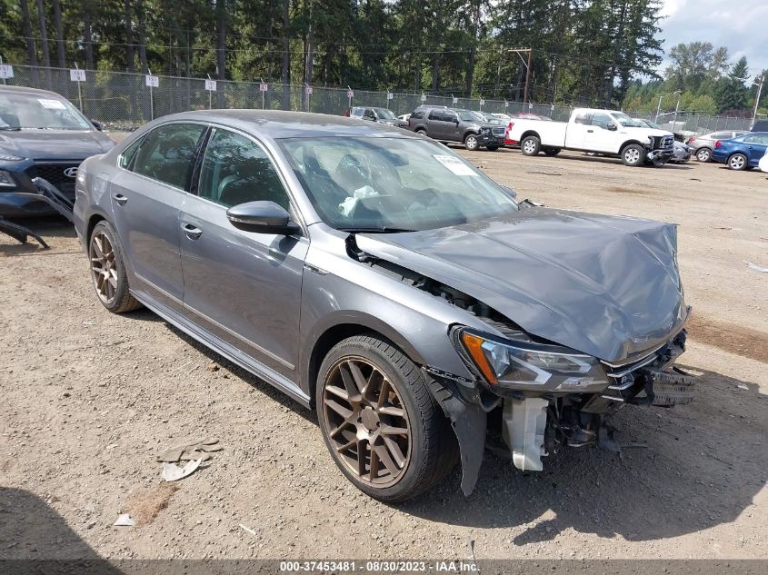 2017 VOLKSWAGEN PASSAT R-LINE W/COMFORT PKG - 1VWDT7A37HC019176