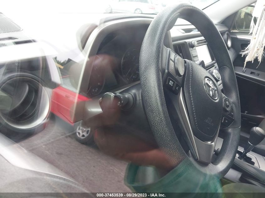 2018 TOYOTA RAV4 LE - JTMZFREVXJJ166620