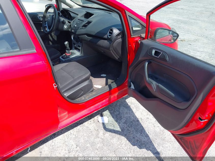 2015 FORD FIESTA SE - 3FADP4EJ5FM215990