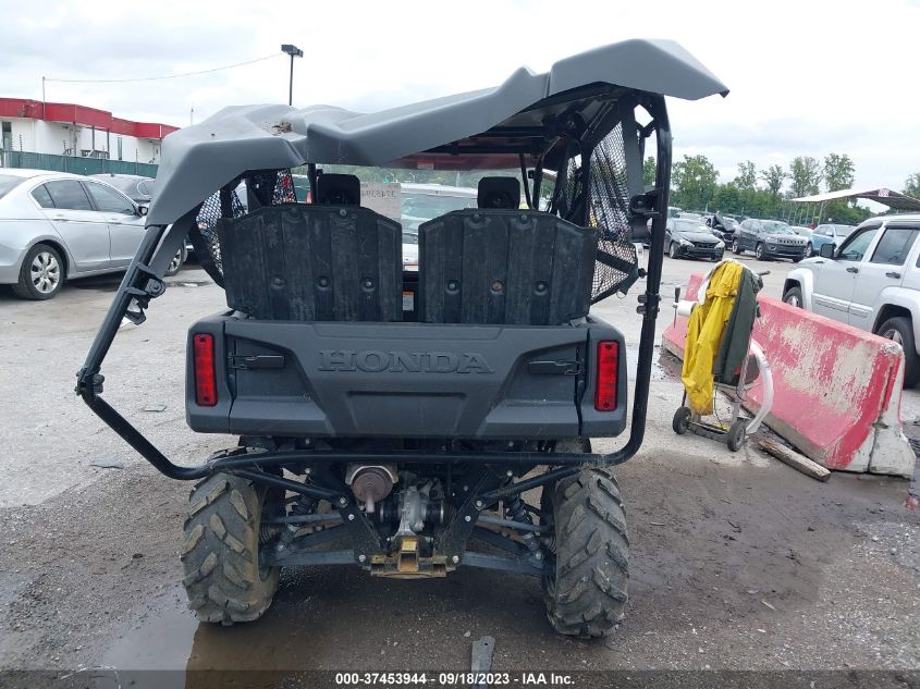 2016 HONDA SXS700 M4 1HFVE0202G4203095
