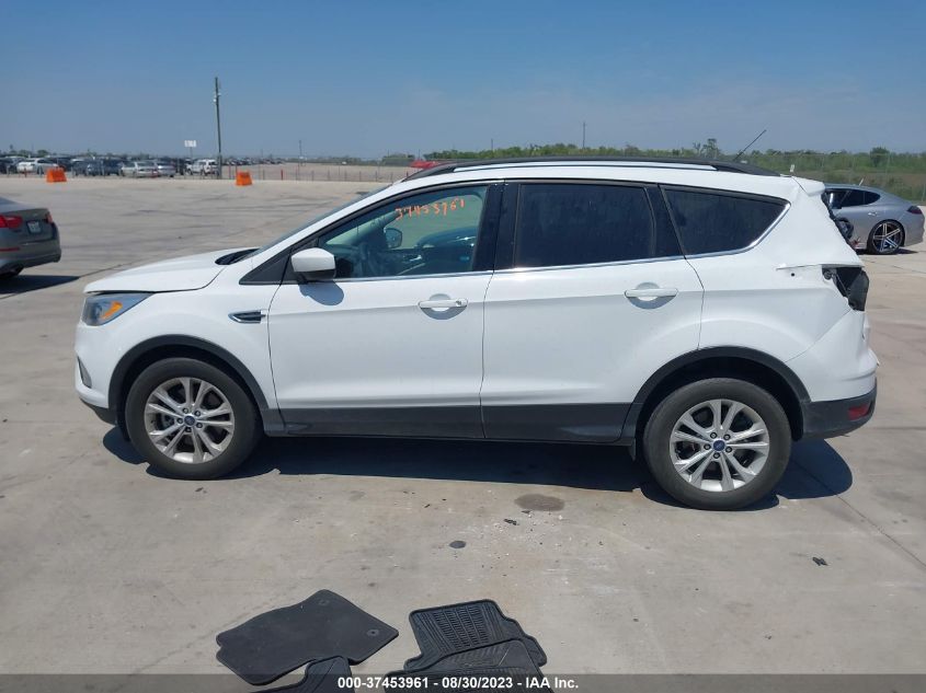 2017 FORD ESCAPE SE - 1FMCU9G92HUC55047