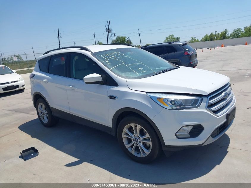 2017 FORD ESCAPE SE - 1FMCU9G92HUC55047