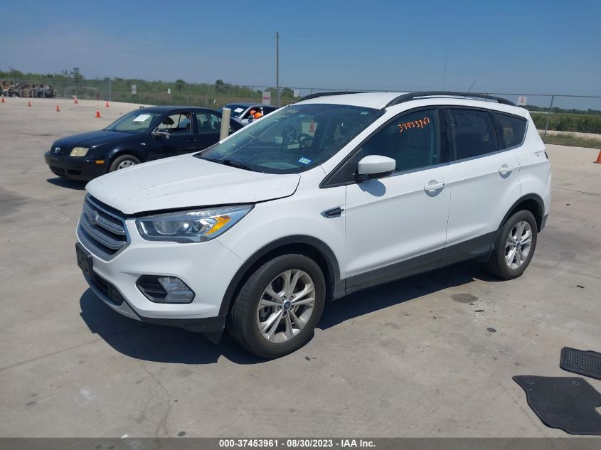 2017 FORD ESCAPE SE - 1FMCU9G92HUC55047