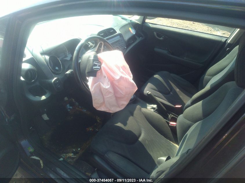 2013 HONDA FIT SPORT - JHMGE8H57DC011790