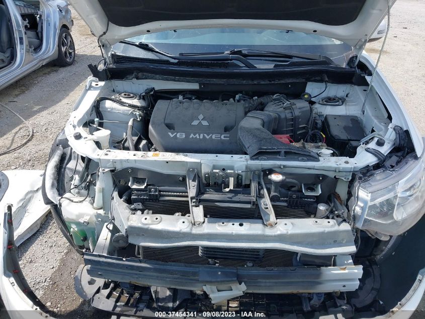2015 MITSUBISHI OUTLANDER GT - JA4JZ4AX3FZ008069