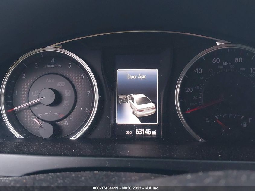 2015 TOYOTA CAMRY XLE/SE/LE/XSE - 4T1BF1FK8FU490075