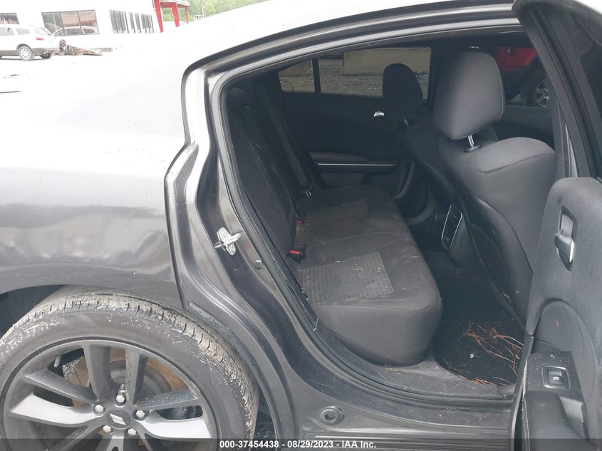 VIN 2C3CDXHGXKH608106 2019 DODGE CHARGER GT