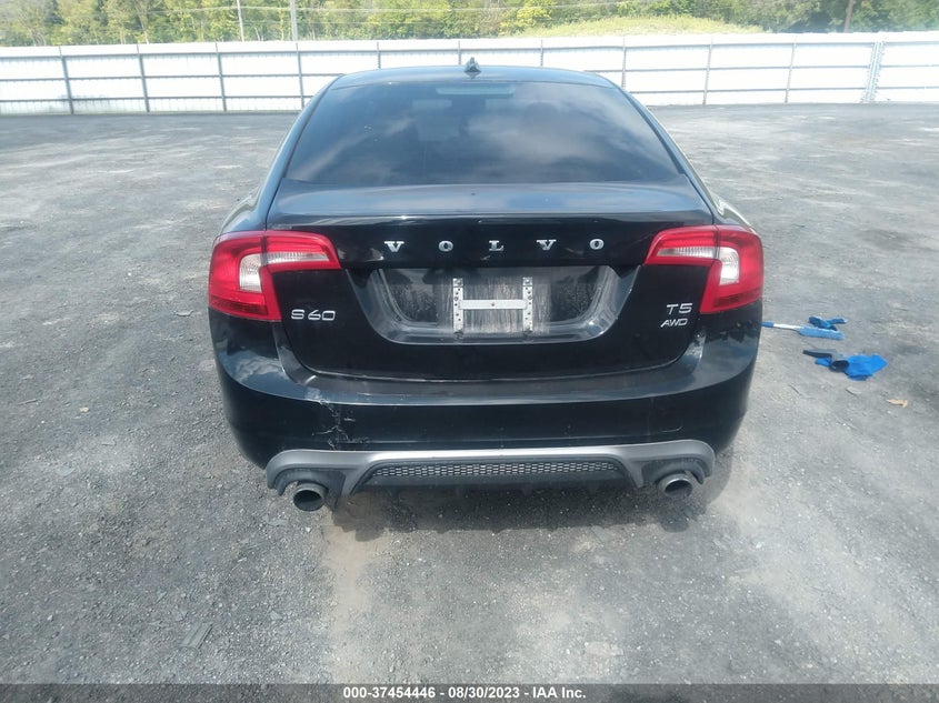 VIN YV140MTL4H2436195 2017 VOLVO S60 DYNAMIC