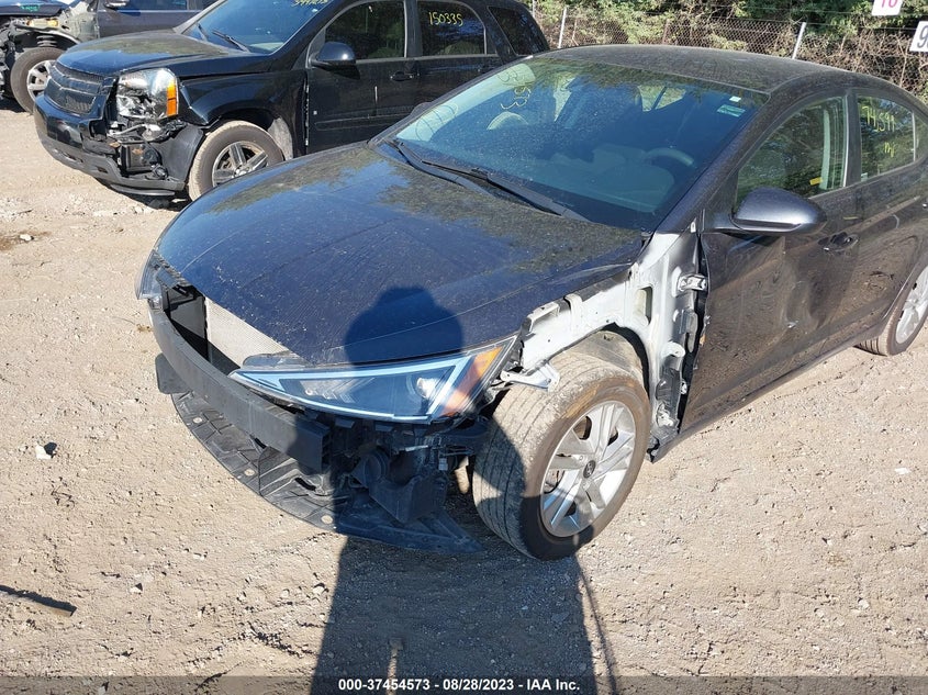 VIN 5NPD84LF1LH565219 2020 HYUNDAI ELANTRA SEL