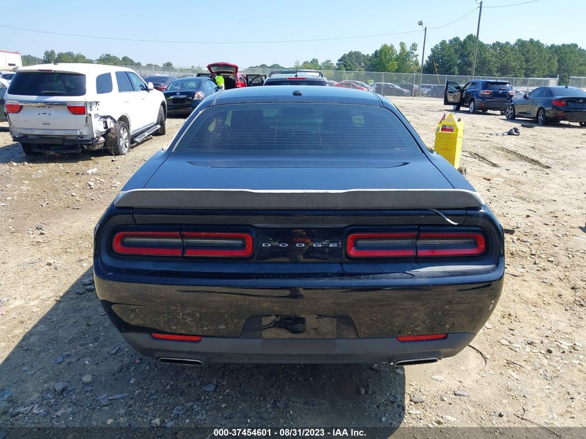 VIN 2C3CDZAG0HH561117 2017 DODGE CHALLENGER SXT