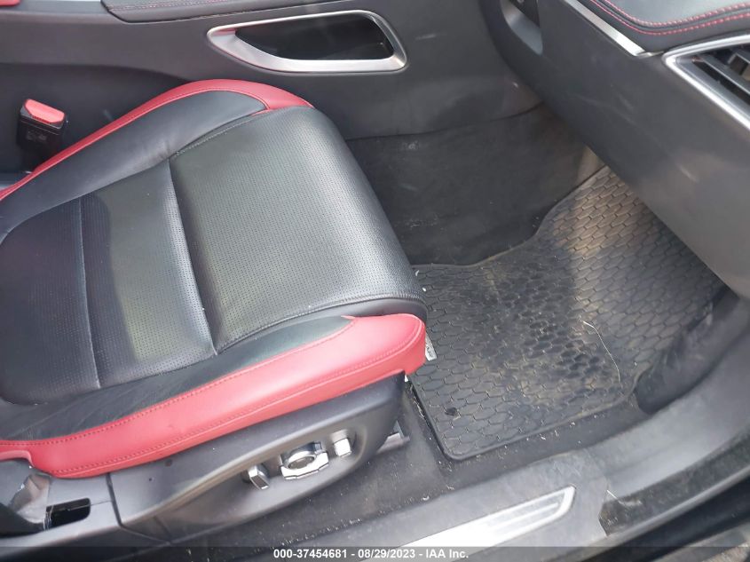 2018 JAGUAR F-PACE S - SADCM2FV5JA324643