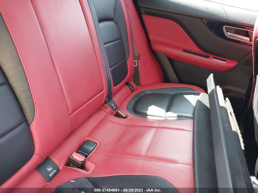 2018 JAGUAR F-PACE S - SADCM2FV5JA324643