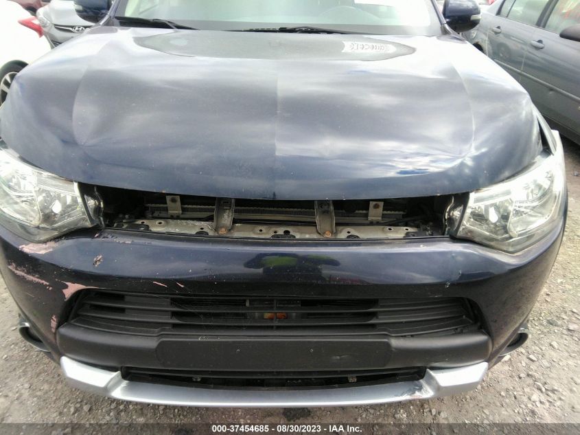 2015 MITSUBISHI OUTLANDER SE - JA4AZ3A36FZ006534