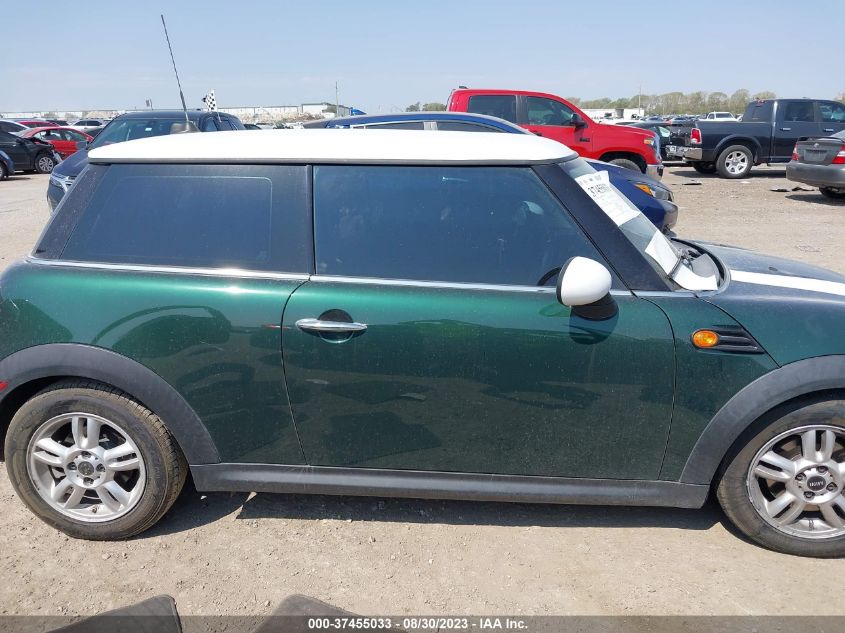 2013 MINI COOPER HARDTOP - WMWSU3C59DT371665
