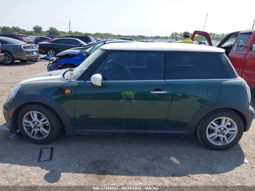 2013 MINI COOPER HARDTOP - WMWSU3C59DT371665