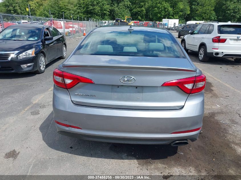 2016 HYUNDAI SONATA 2.4L SE - 5NPE24AF8GH329150