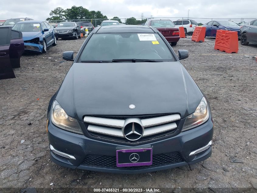 2013 MERCEDES-BENZ C-CLASS C 250 - WDDGJ4HB2DF944626