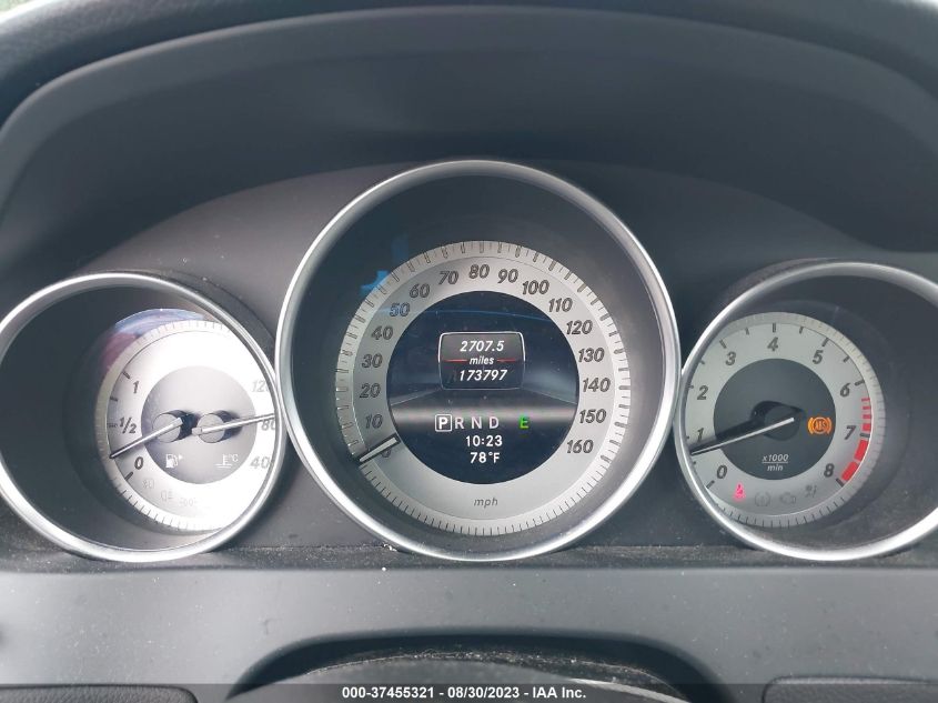 2013 MERCEDES-BENZ C-CLASS C 250 - WDDGJ4HB2DF944626