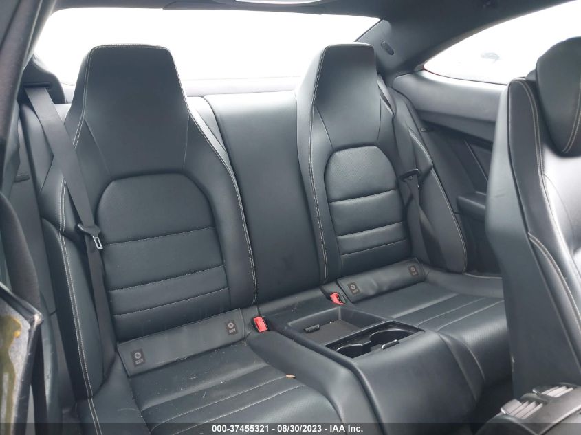 2013 MERCEDES-BENZ C-CLASS C 250 - WDDGJ4HB2DF944626