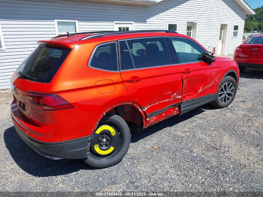 3VV2B7AX2KM126837 Volkswagen Tiguan SE/SEL/SEL R-LINE 4