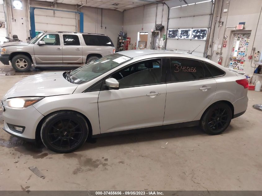 2015 FORD FOCUS SE - 1FADP3F20FL267093