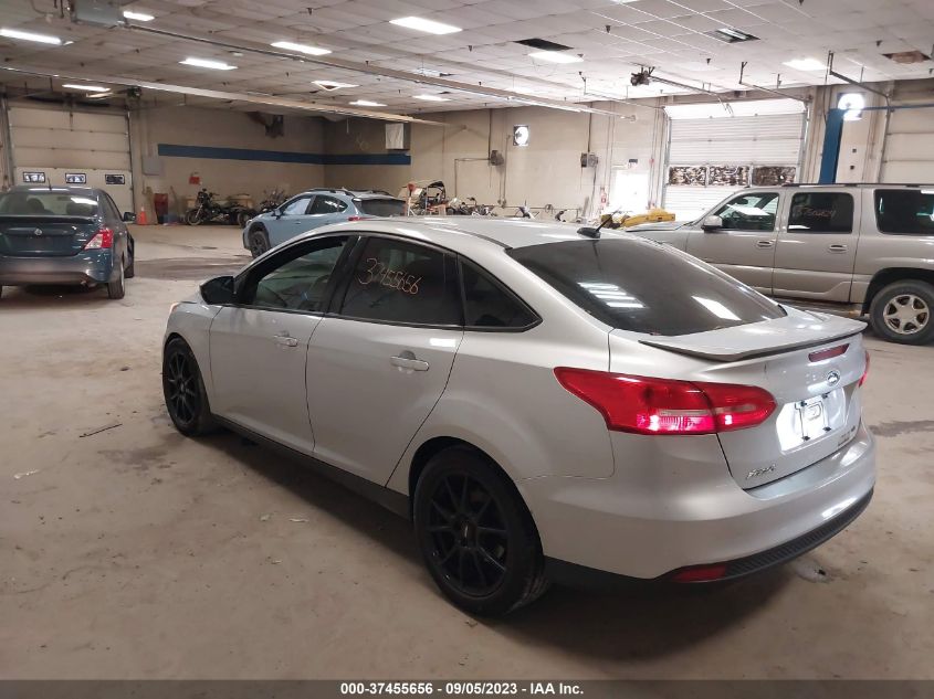 2015 FORD FOCUS SE - 1FADP3F20FL267093