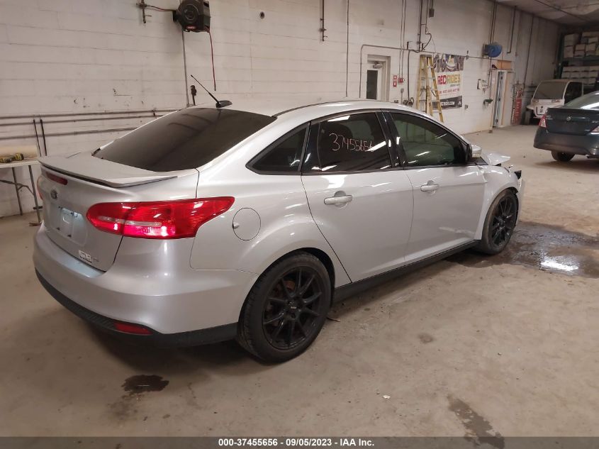 2015 FORD FOCUS SE - 1FADP3F20FL267093