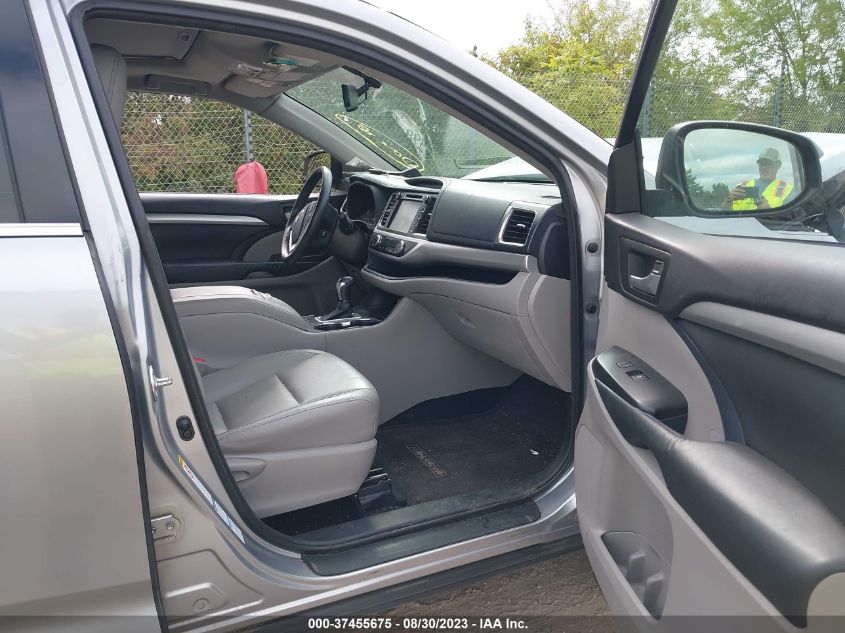 2014 TOYOTA HIGHLANDER XLE - 5TDJKRFH5ES069660