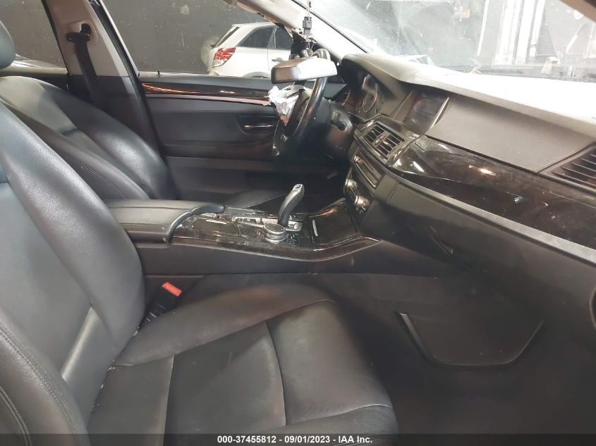 2015 BMW 5 SERIES 528I XDRIVE - WBA5A7C54FD622179