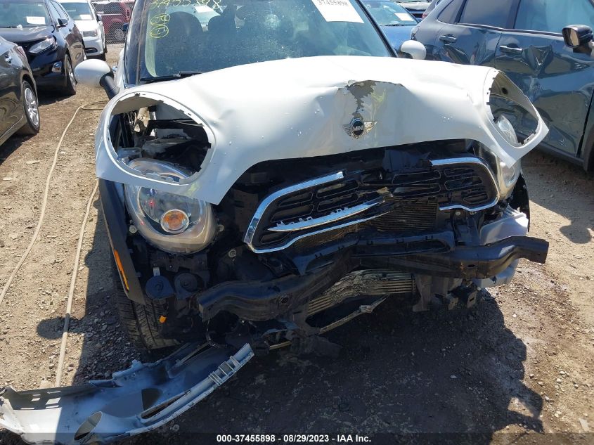 2015 MINI COUNTRYMAN COOPER S WMWZC5C54FWP45680