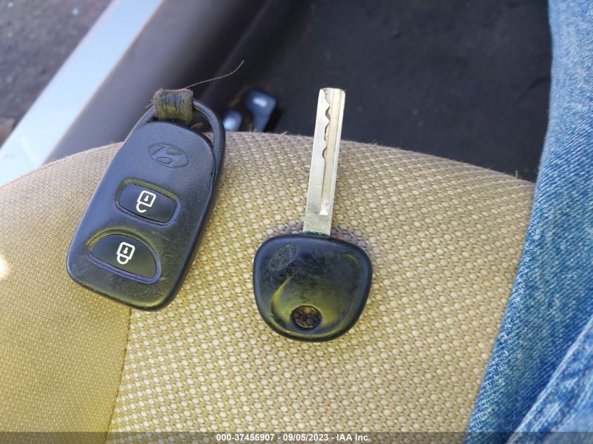 2013 HYUNDAI ACCENT GLS - KMHCT4AE8DU286891