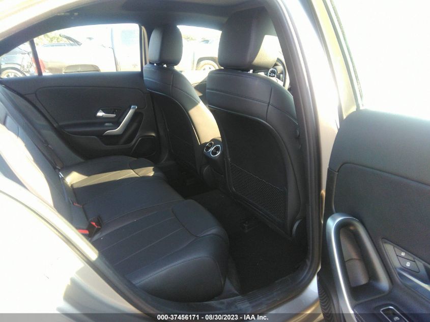 2019 MERCEDES-BENZ A-CLASS A 220 WDD3G4EB7KW027499