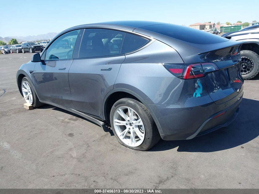 VIN 7SAYGDEE9NA015566 2022 TESLA MODEL Y LONG RANGE