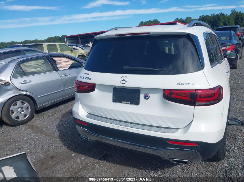 2020 MERCEDES-BENZ GLB GLB 250 W1N4M4HB4LW015906