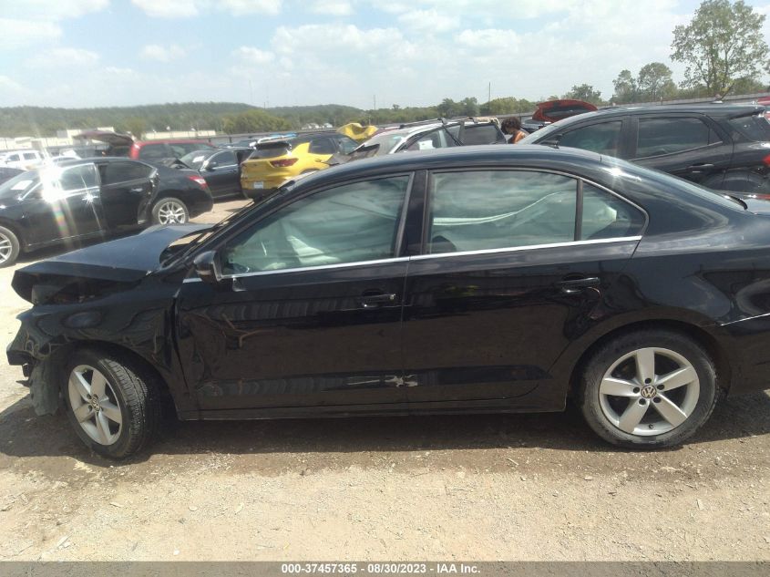 2014 VOLKSWAGEN JETTA SEDAN TDI - 3VWLL7AJ7EM373333