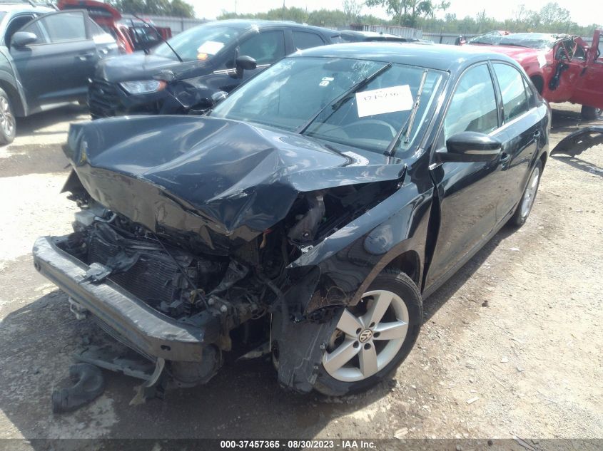 2014 VOLKSWAGEN JETTA SEDAN TDI - 3VWLL7AJ7EM373333