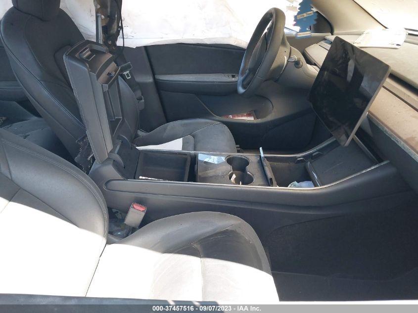 2021 TESLA MODEL Y - 5YJYGDEE9MF095403