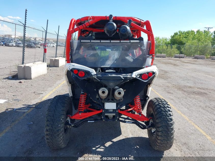 2018 CAN-AM MAVERICK MAX 1000R DPS - 3JBPBAP21JJ000033