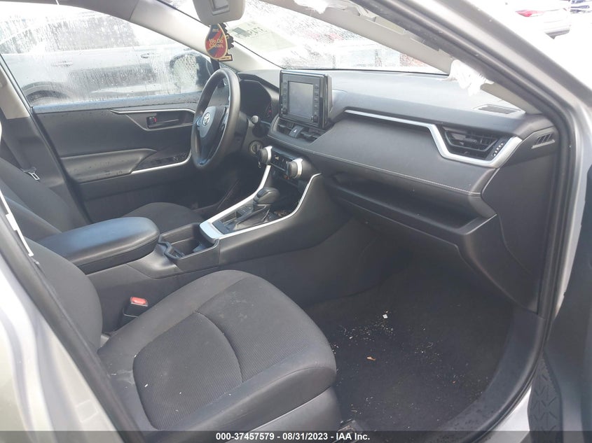 VIN 2T3H1RFV0KW030959 2019 TOYOTA RAV4 LE