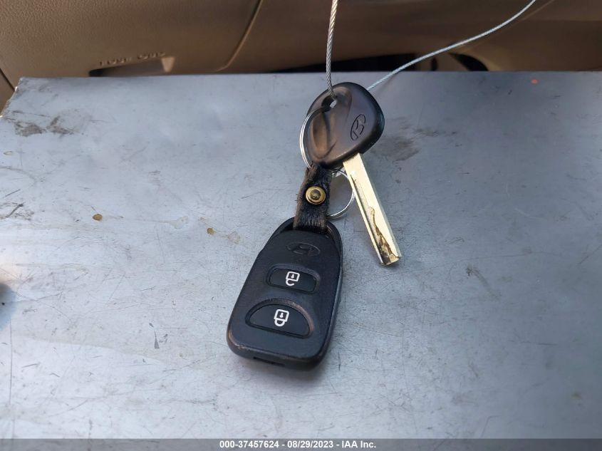 2014 HYUNDAI ACCENT GS - KMHCT5AE0EU170754