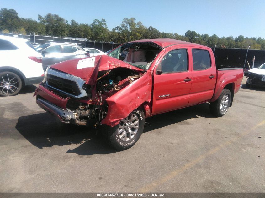 VIN 5TFJU4GN1FX090003 2015 TOYOTA TACOMA no.2