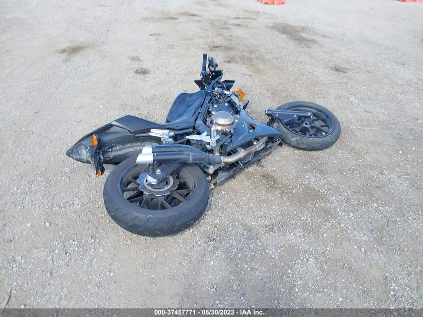 VIN MLHPC446XH5400848 2017 HONDA CBR500 R