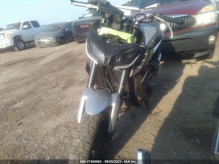 2017 YAMAHA FZ09 JYARN53EXHA001994