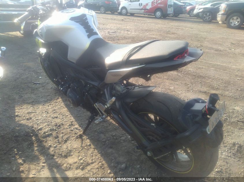 2017 YAMAHA FZ09 JYARN53EXHA001994