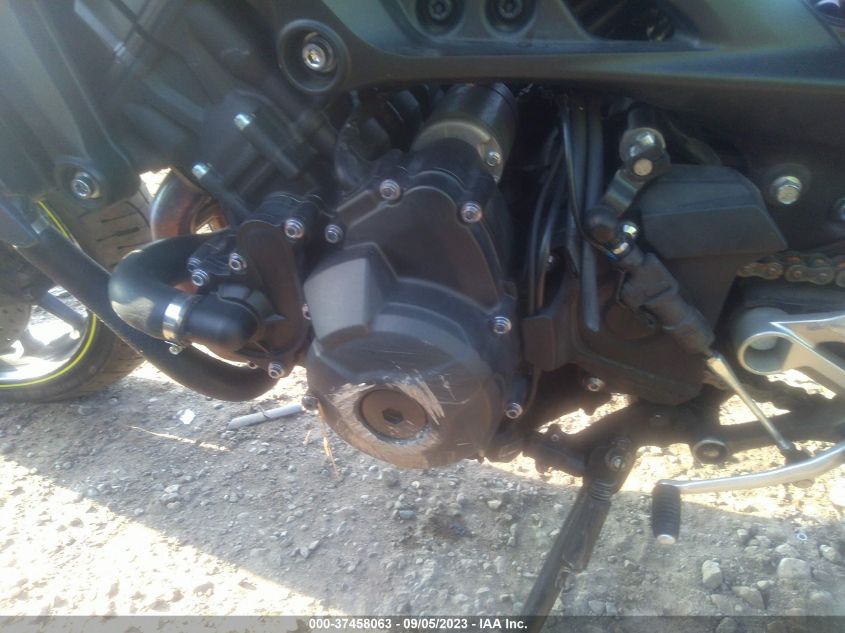 2017 YAMAHA FZ09 JYARN53EXHA001994