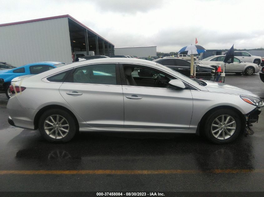 2018 HYUNDAI SONATA SE - 5NPE24AF6JH695129